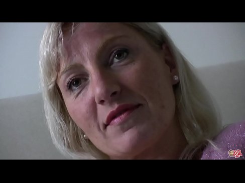 ❤️ Leej niam peb txhua tus fucked ... Poj niam, coj koj tus kheej! porno ntawm hmn.shufflesex.ru% ☑